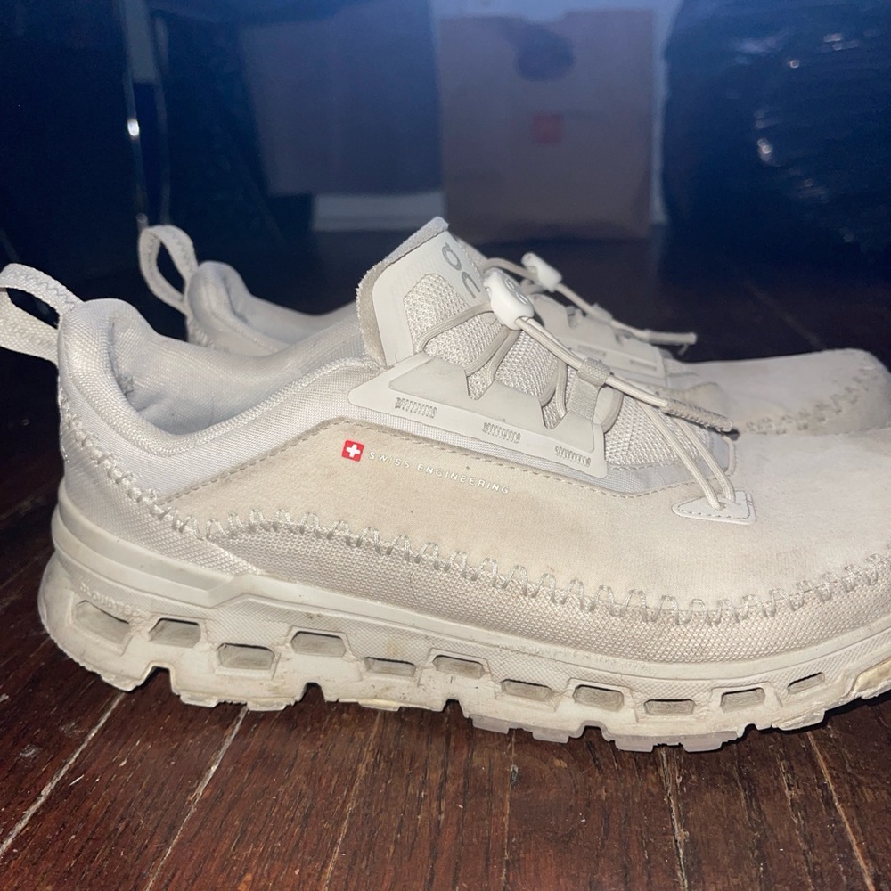 On Running Men's Cream/Off-White Performance Sneakers - Picture 3 of 8